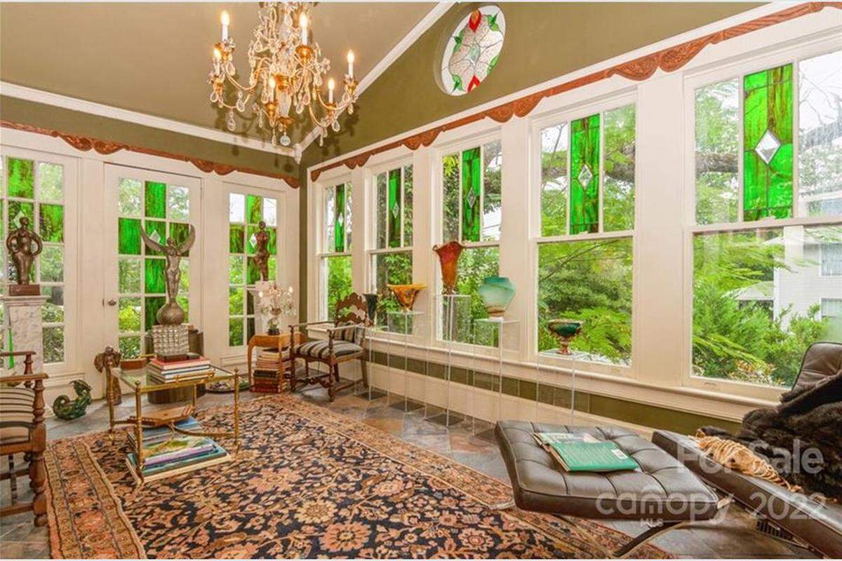 The late Gail Young Marshall restored the home she called Grand Oaks to bring in sunlight and afford views of the gardens and woods outside.