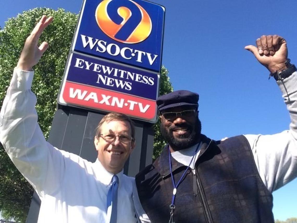 Mark Becker with WSOC photographer Carl McLean, a west Charlotte native who was hired at the station six months before Becker and who also retired at the end of 2021.