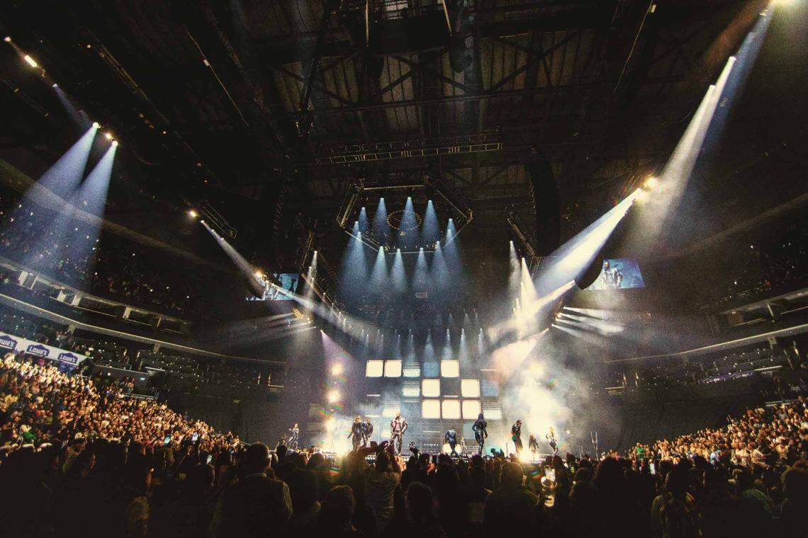Usher performs at Spectrum Center in Charlotte on Tuesday night.