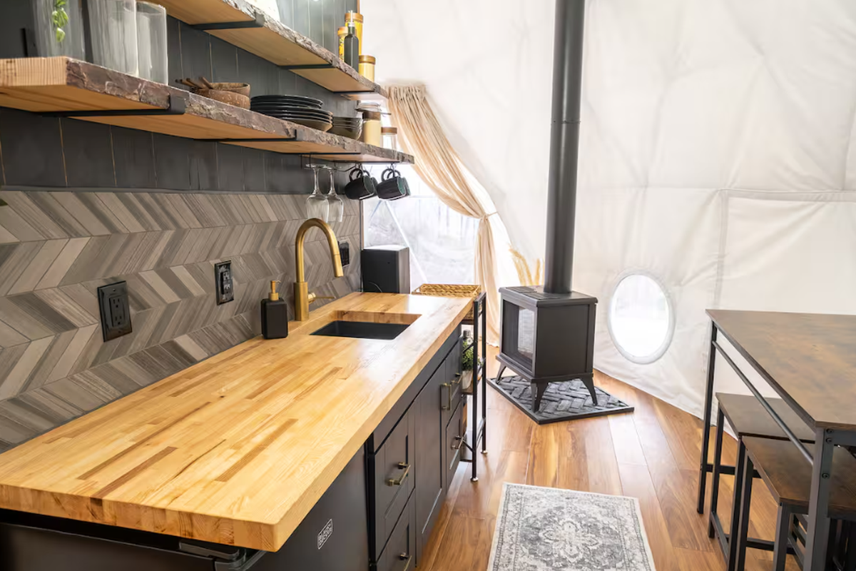 The “Smoky Mtn Dome” Airbnb in Whittier, NC.