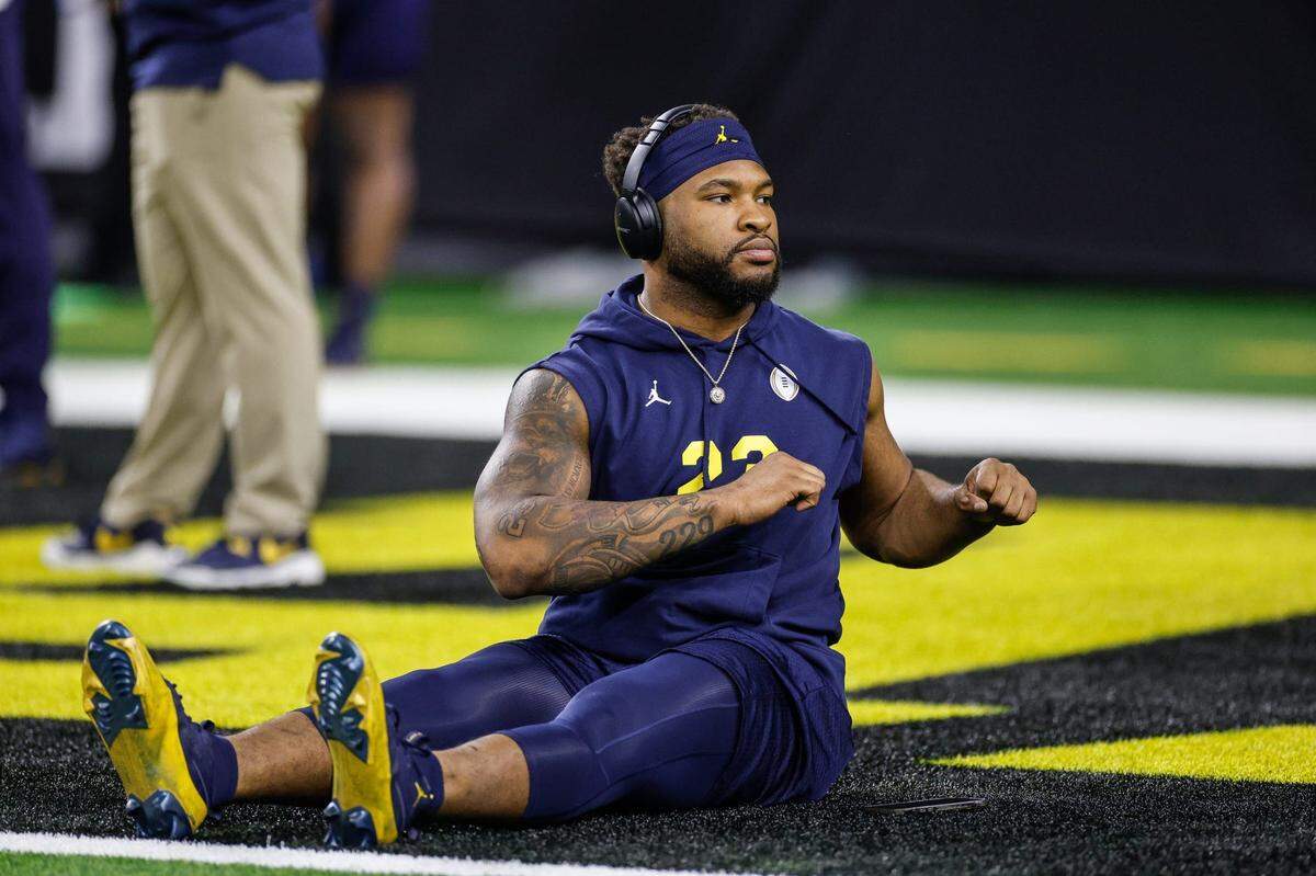 Michigan linebacker Michael Barrett warms up before the national championship game at NRG Stadium in Houston on Monday, Jan. 8, 2024.