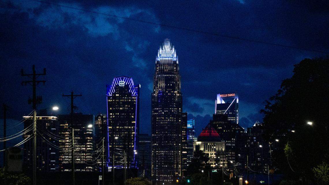 NC mountains could see half-foot of snow, Charlotte sets record high, NWS says