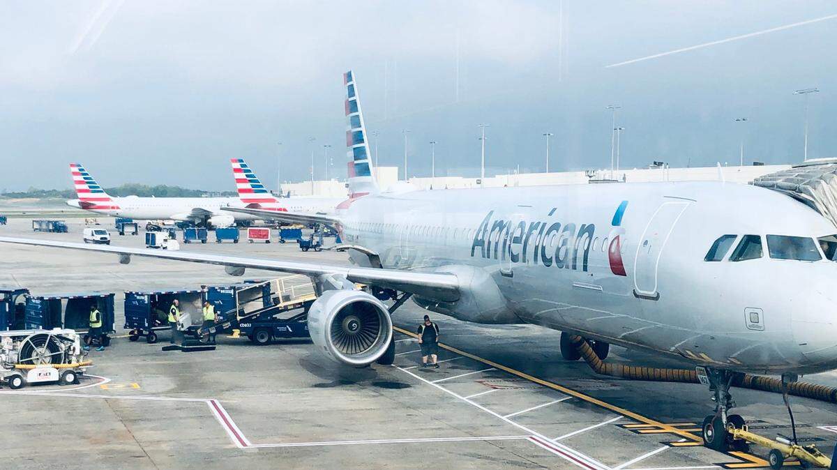 American Airlines is launching bus routes between New Jersey and Philadelphia in June.