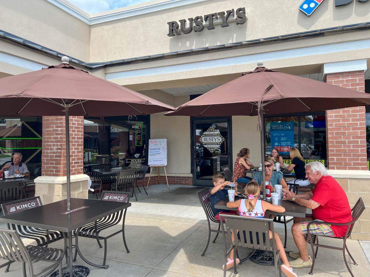 Outdoor seating is available at Rusty’s.