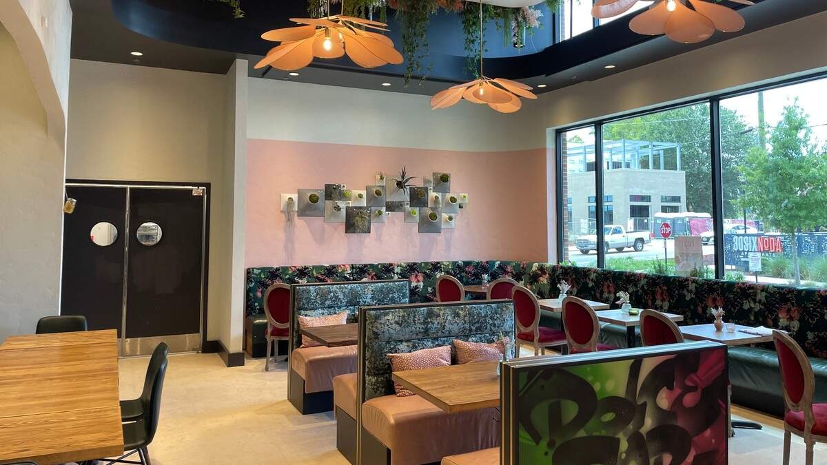 The dining room at Figo36.