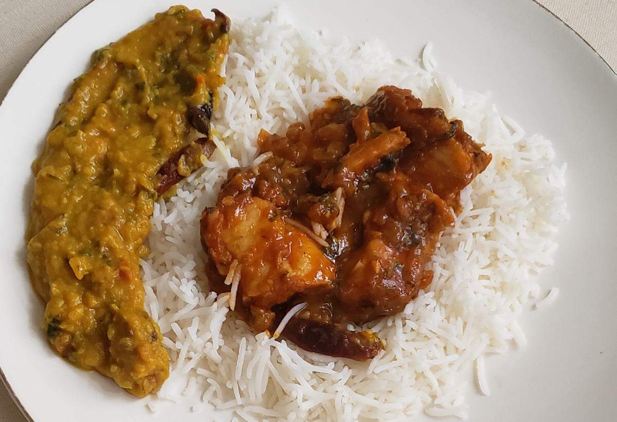 Curry Gate’s dal tadka and curried fish.