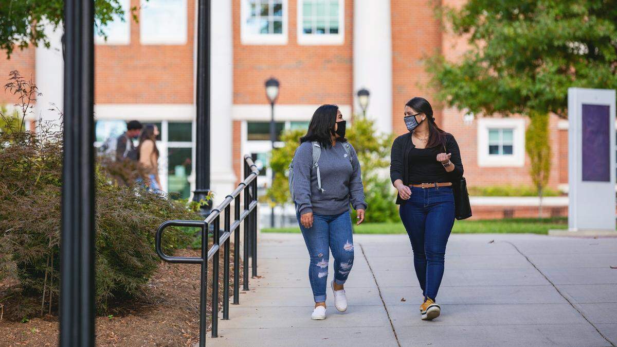 Community college students looking to transfer to a UNC System campus can use a new database to find courses that will easily transfer.