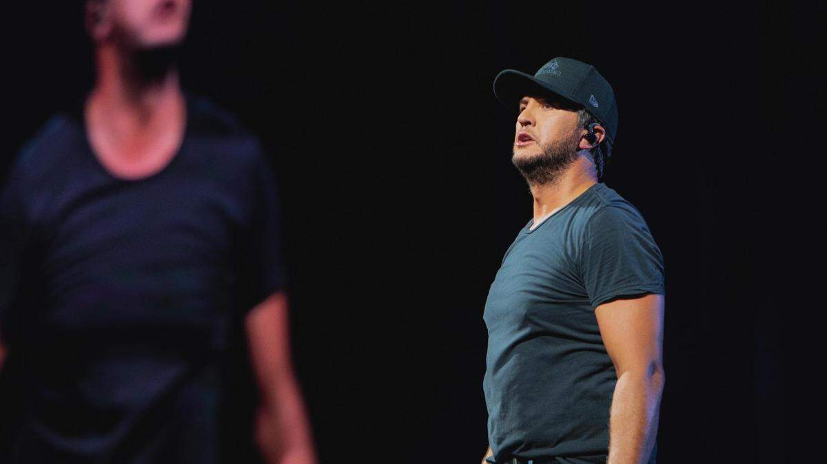 Luke Bryan performs at PNC Music Pavilion on Friday night.