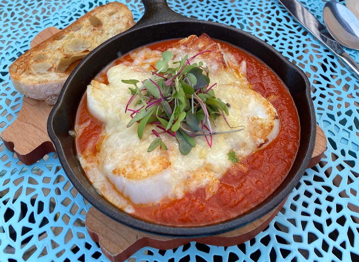 Andalusian Red Pepper Scallops at The Artisan’s Palate.