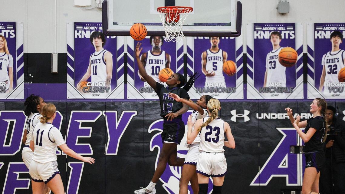 Ashanti Taylor, Porter Ridge’s star player, hopes to shines in sophomore season