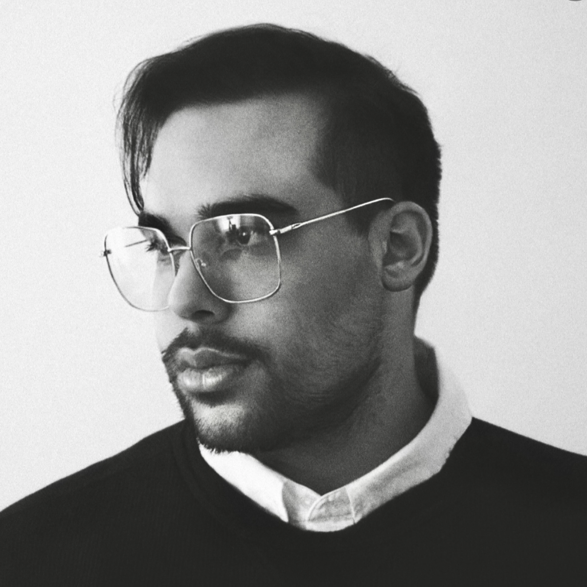 Profile Image of Evan Santiago