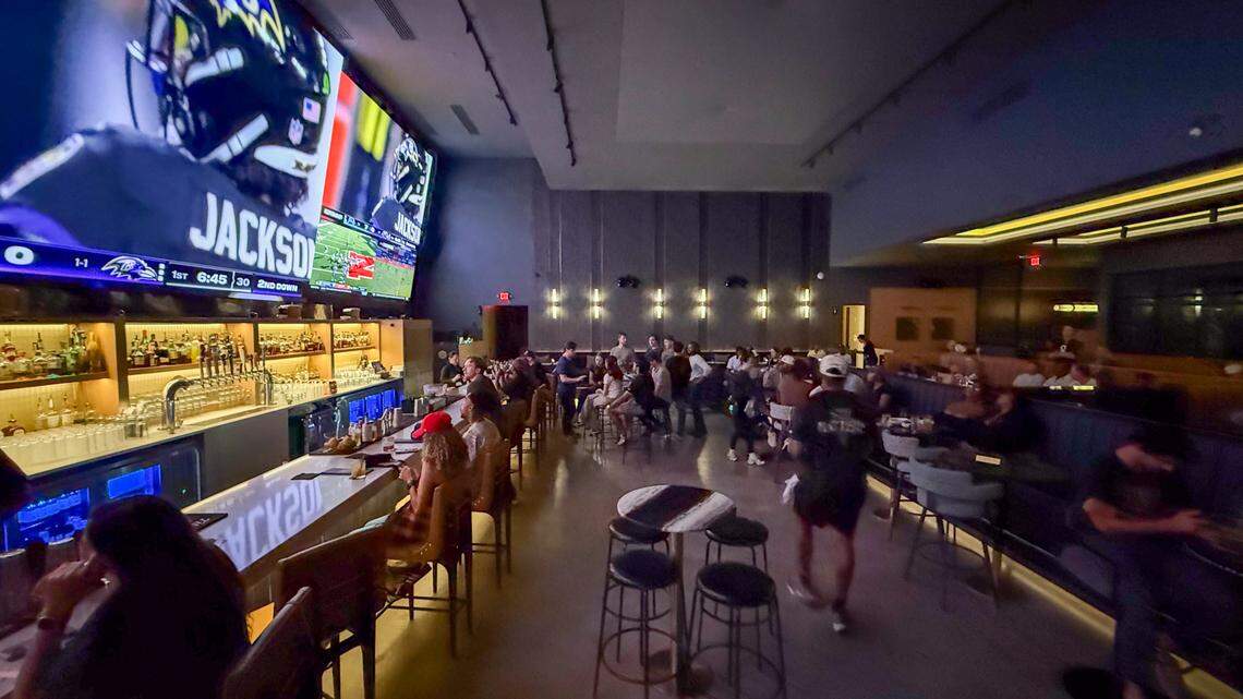 Local sportsbook-inspired lounge named best sports bar in Charlotte