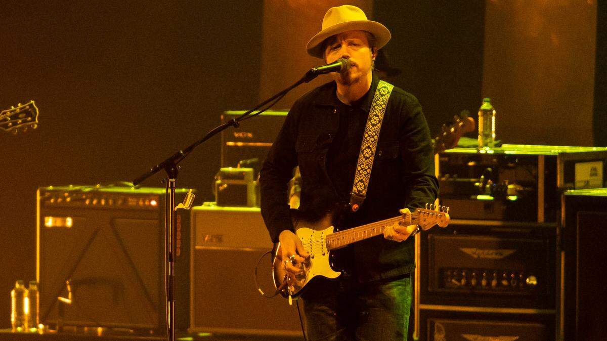 Jason Isbell performs at Ovens Auditorium in Charlotte on Friday night.