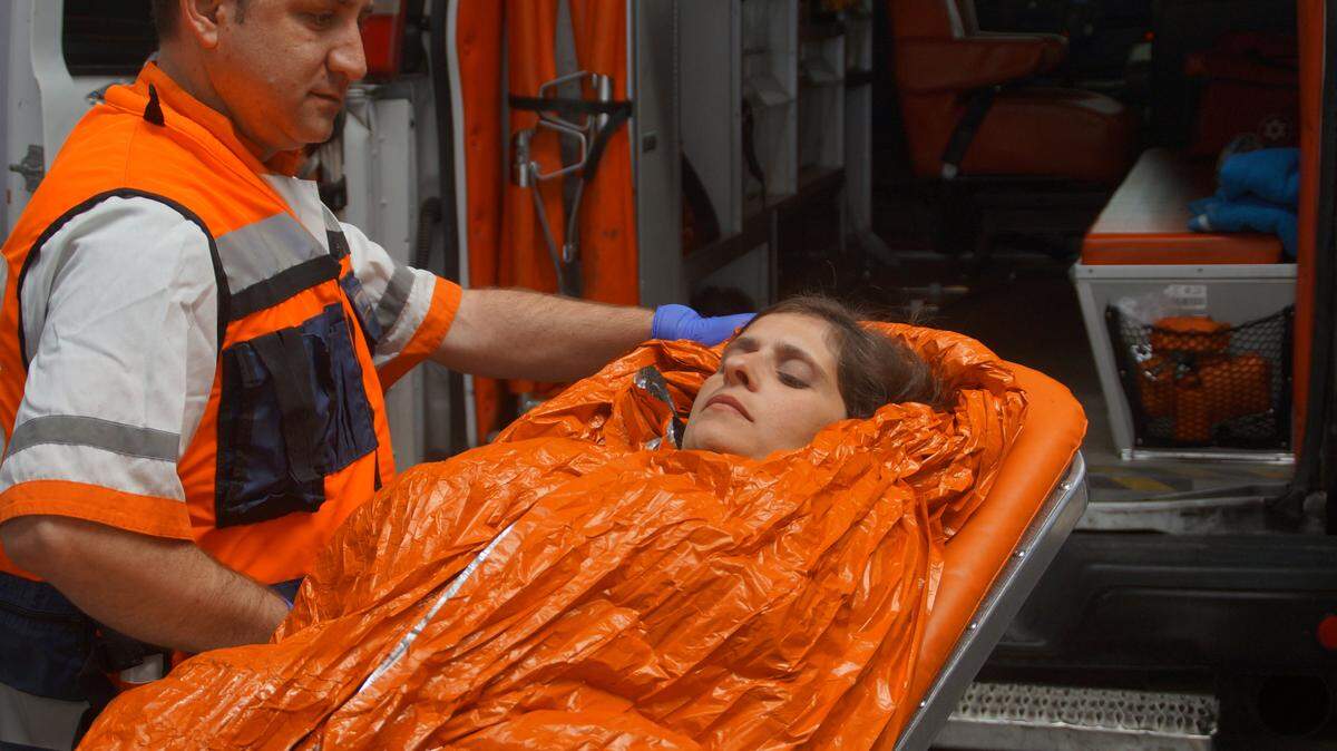 Safeguard Medical, an emergency medical product and training company, is bringing its global headquarters to Huntersville. Seen here is a demonstration of one of their devices.