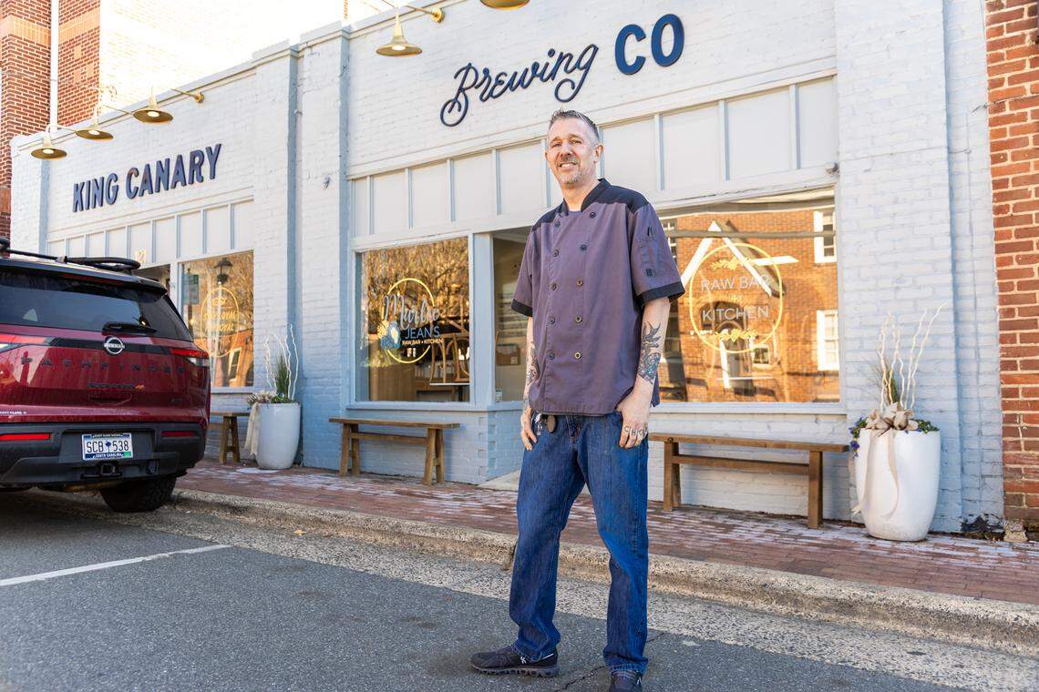 Chef Erick Crawford of Marlee Jean’s Raw Bar + Kitchen.