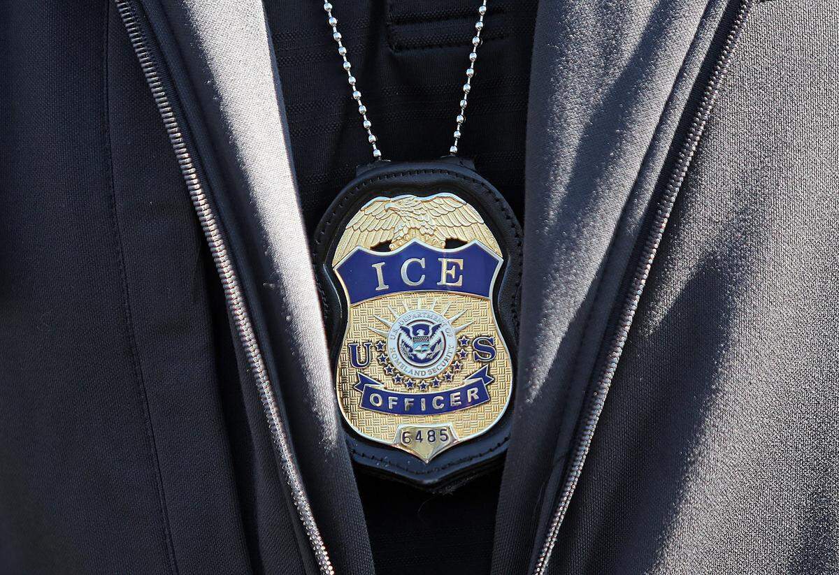 The News & Observer spoke with experts to learn about what people are required to do when dealing with ICE.