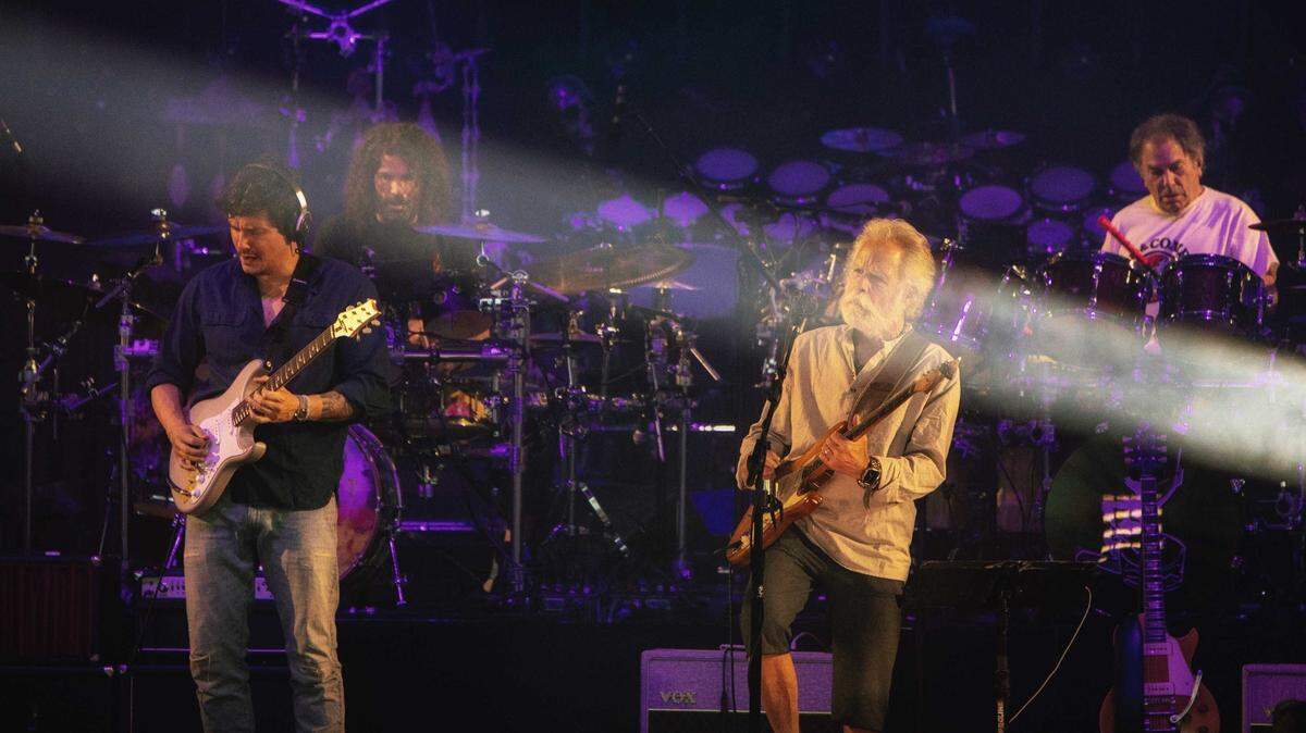 Dead & Company
