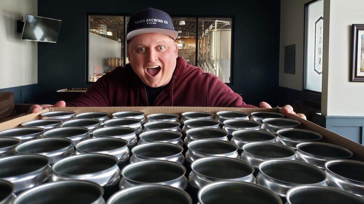 Triple C Brewing Co. shared its supply of Crowlers with Brian Quinn of Town Brewing.