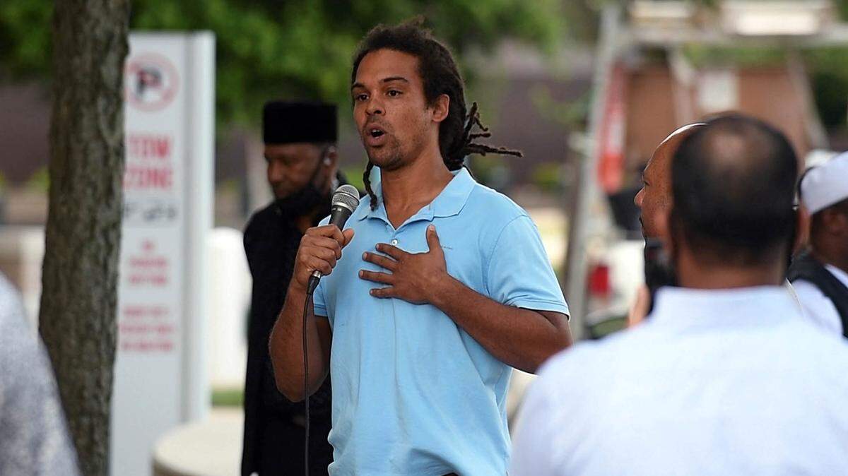 Braxton Winston II is a Democratic incumbent candidate for Charlotte City Council at-large in 2022.