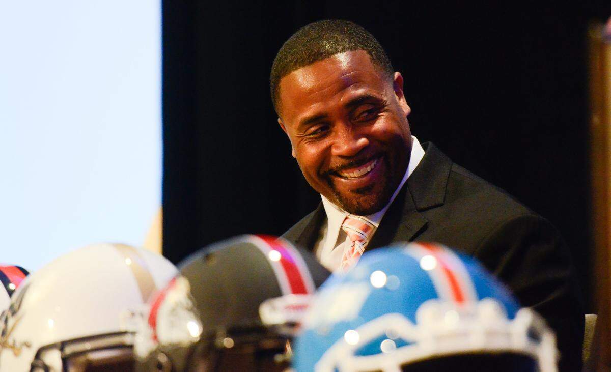 Former Carolina Panthers safety and current Campbell University head coach Mike Minter could be a candidate for the Charlotte 49ers’ opening.