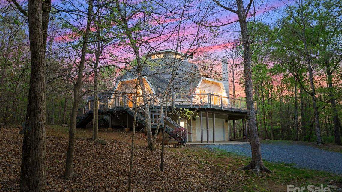 See ‘off-the-grid-style’ dome home for sale on 12 wooded North Carolina acres