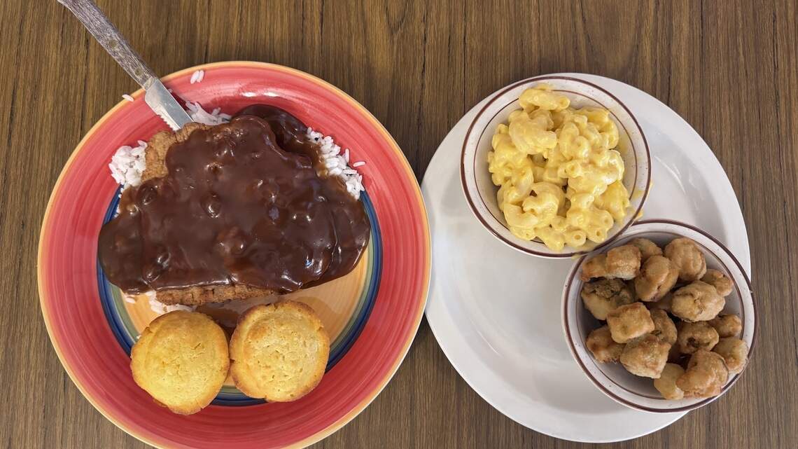 This Charlotte diner holds strong amid 4 decades of growth. What I got for $20