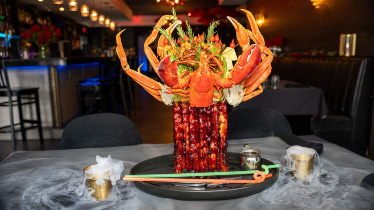 Photos: Deluxe Fun Dining’s brunch service