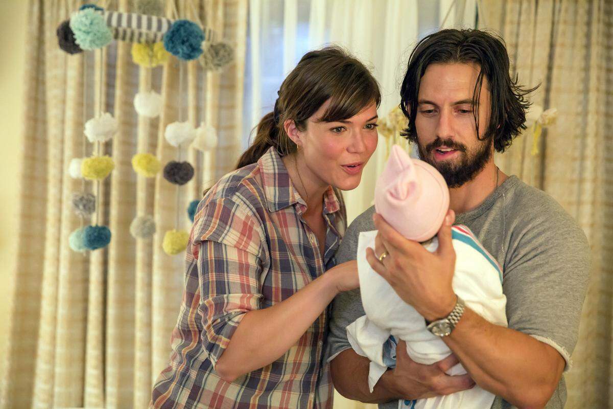 Mandy Moore as Rebecca (with Milo Ventimiglia, as Jack) on NBC’s “This is Us.”