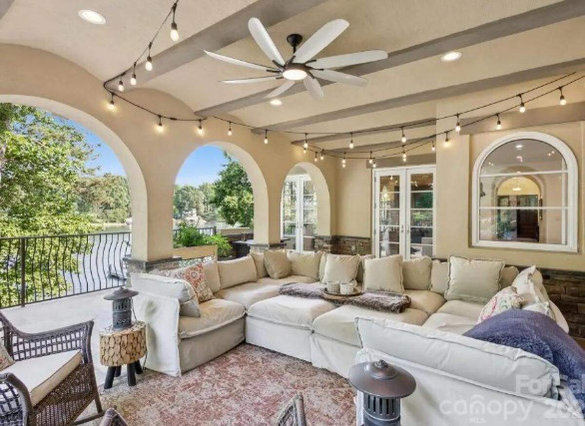 Rich and Lori Campe hosted countless gatherings in their Mediterranean-style home on Lake Norman. 
