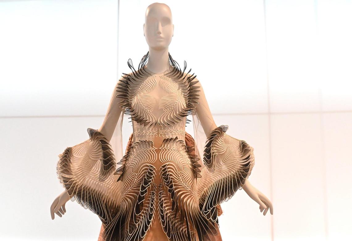 Photos: The “Fashion Reimagined” | Charlotte Observer