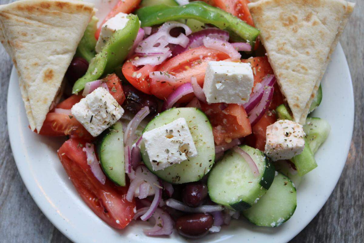 Greco Fresh Grille is opening a new location in Cotswold.