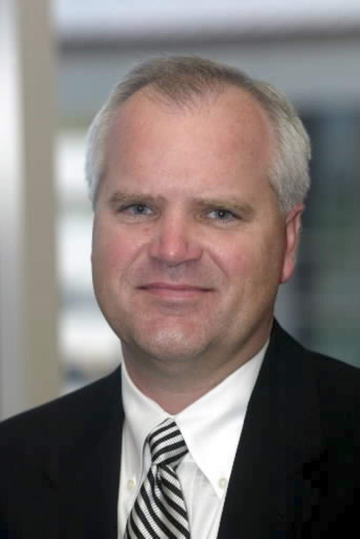 Robert Niblock, Lowe's CEO