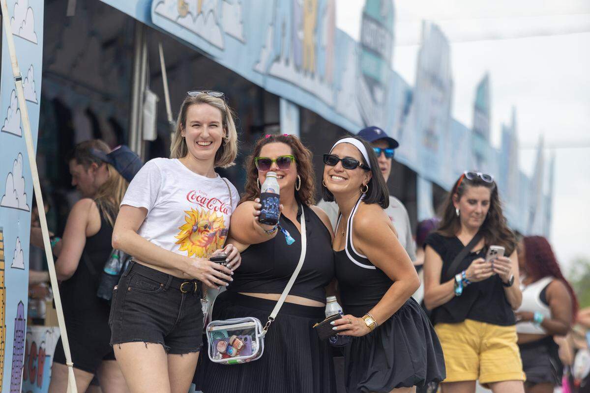 Fans at Lovin’ Life Music Fest on May 2, 2025.