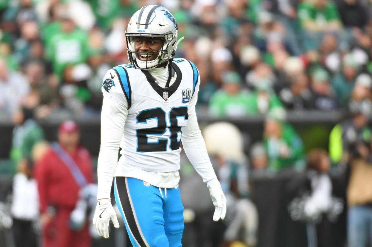 Dec 8, 2024; Philadelphia, Pennsylvania, USA; Carolina Panthers cornerback Chau Smith-Wade (26) against the Philadelphia Eagles at Lincoln Financial Field. Mandatory Credit: Eric Hartline-Imagn Images