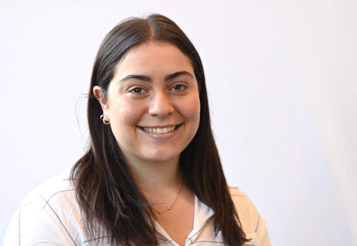 Profile Image of Sarah Effress