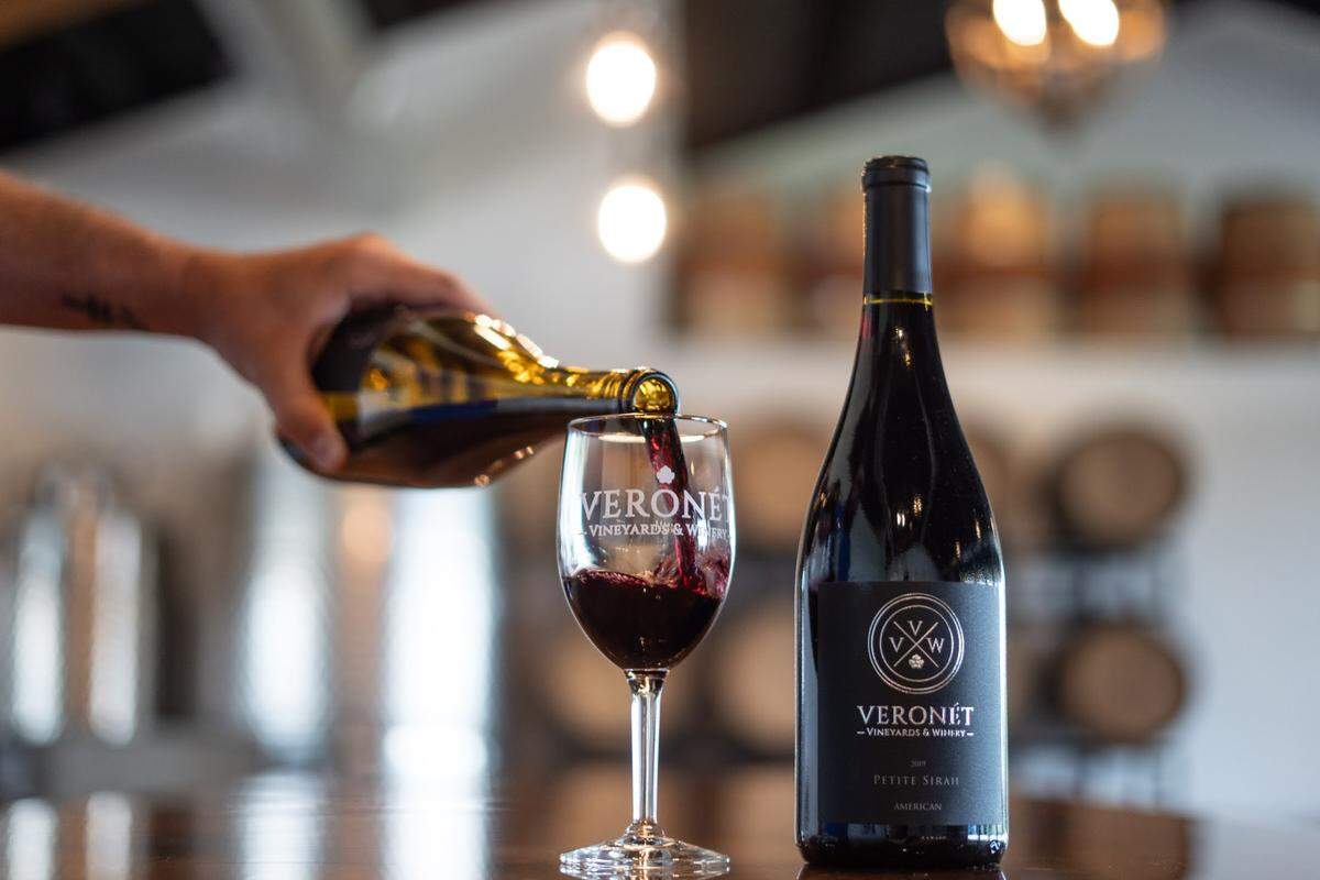 Veronét Vineyards & Winery offers tasting flights and has wine available by the glass and bottle.