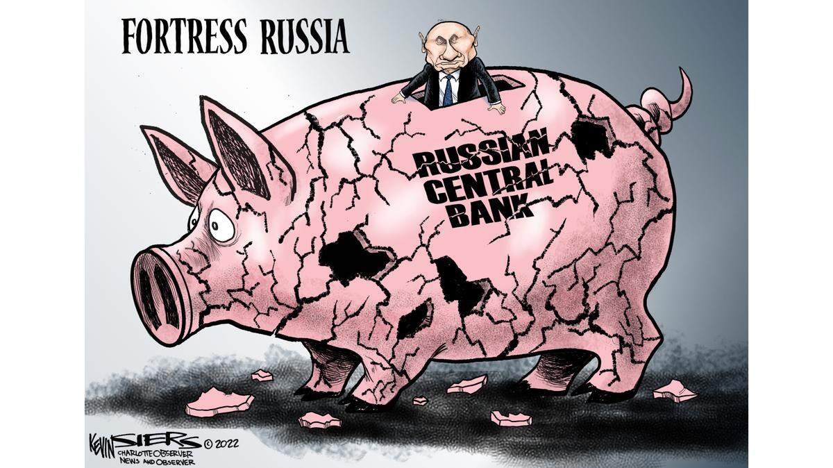 KEVIN SIERS Charlotte Observer / News & Observer