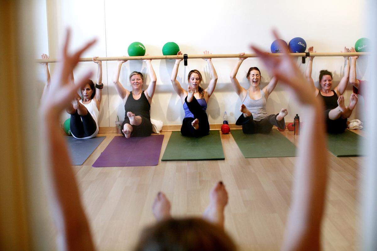 A barre class. Courtney Perry/Minneapolis Star Tribune/MCT file photo