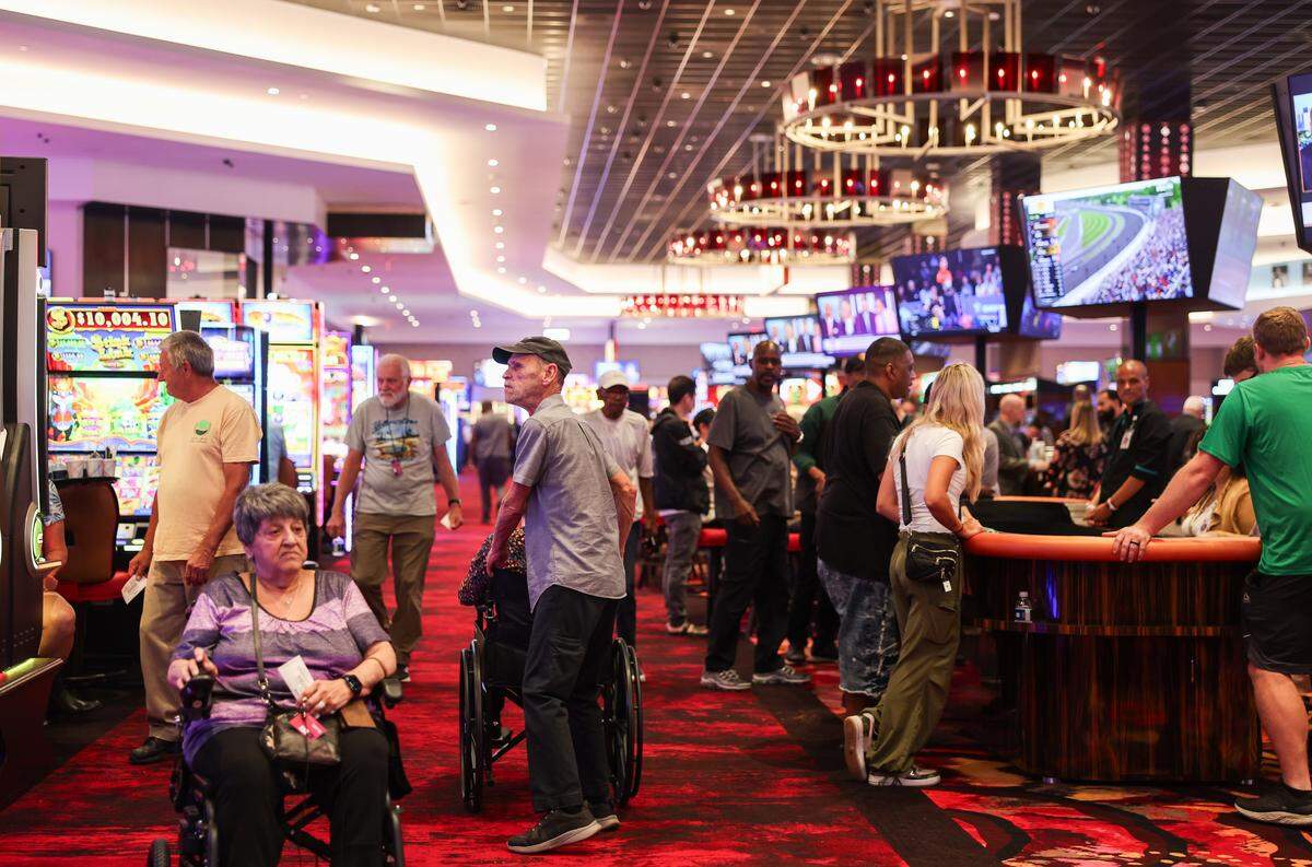 People play table games during the opening of the first part of the Catawba Indians' Catawba Two Kings Casino in Kings Mountain, N.C., on Wednesday, May 20, 2026. 