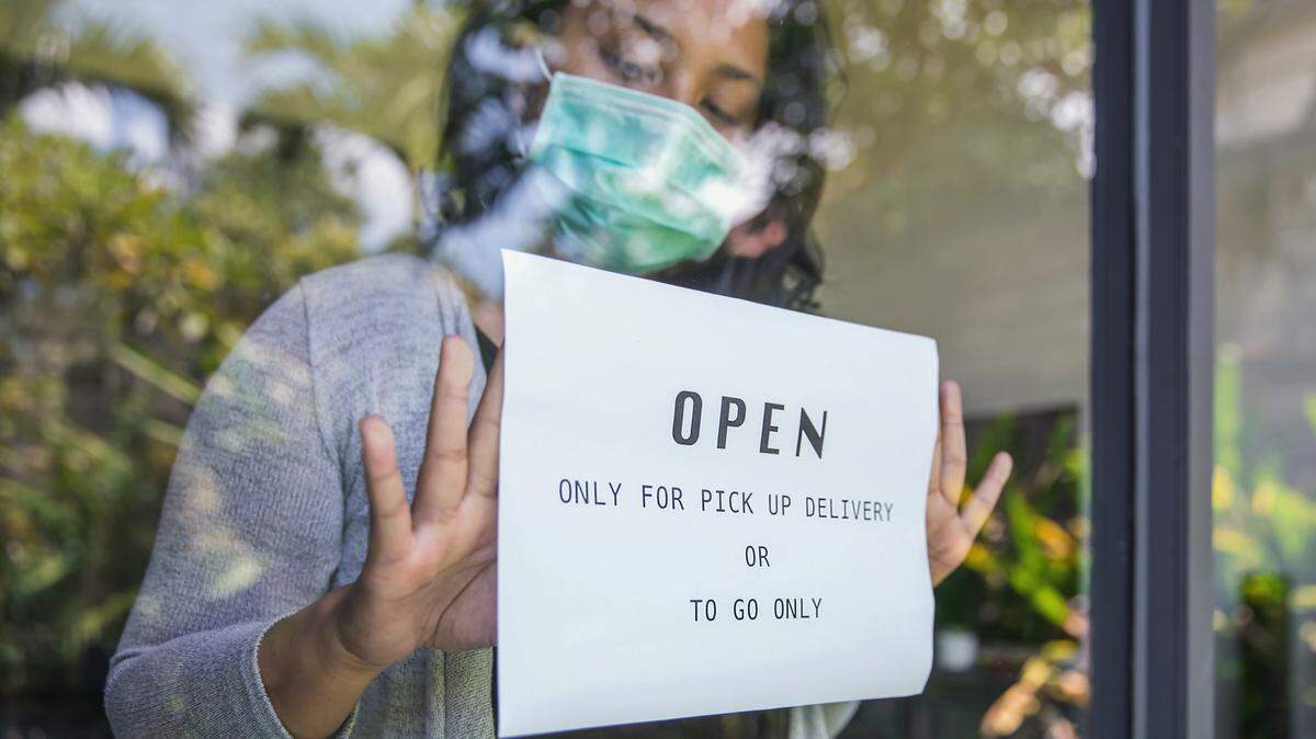 Help restaurants get through coronavirus pandemic stay-at-home restrictions in North Carolina by learning about food sources and business.