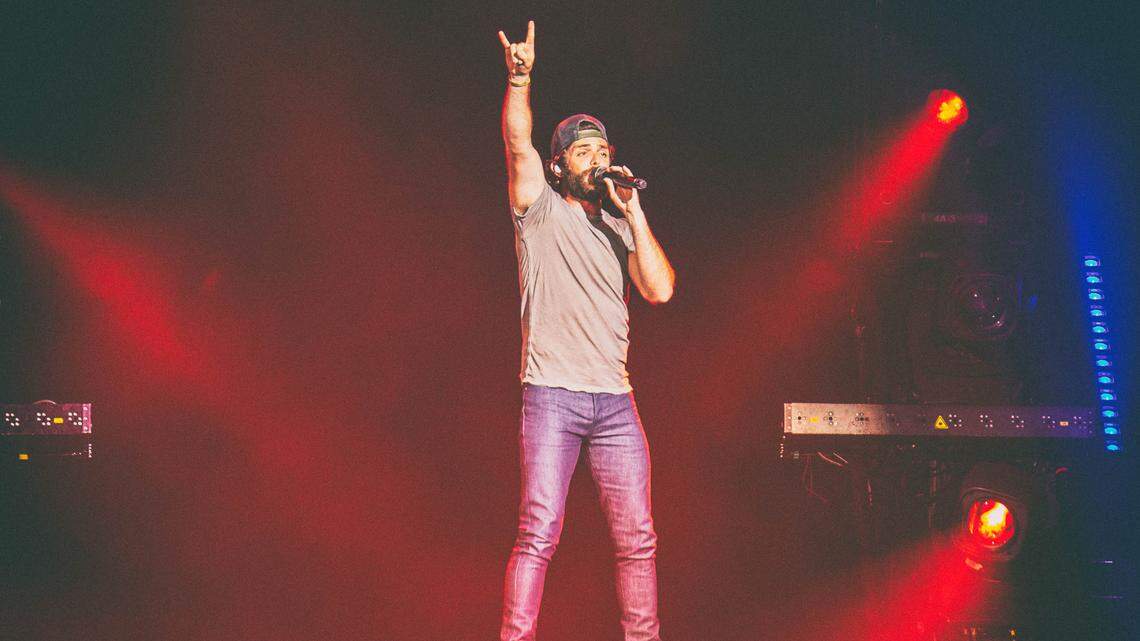 Thomas Rhett brought fans to their feet during an ‘Unforgettable’ night on Friday during the Charlotte leg of his ‘Very Hot Summer’ tour at PNC Music Pavilion.