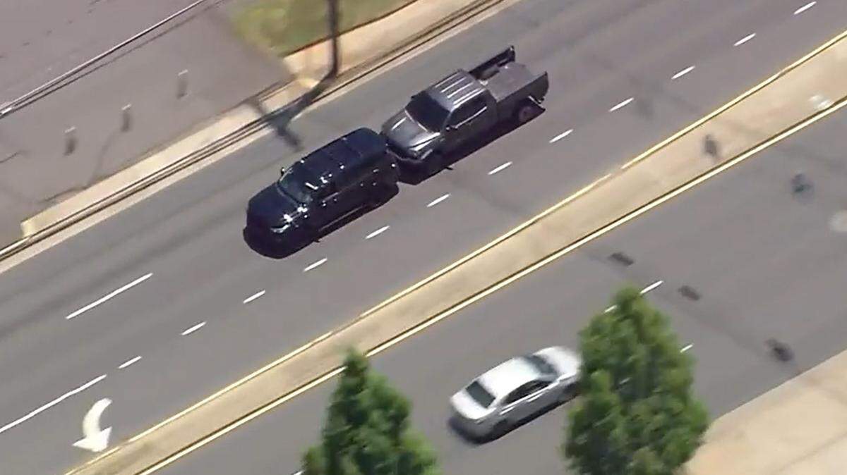 ‘I’m going to try to stop him’: Driver rams alleged car thief during chase