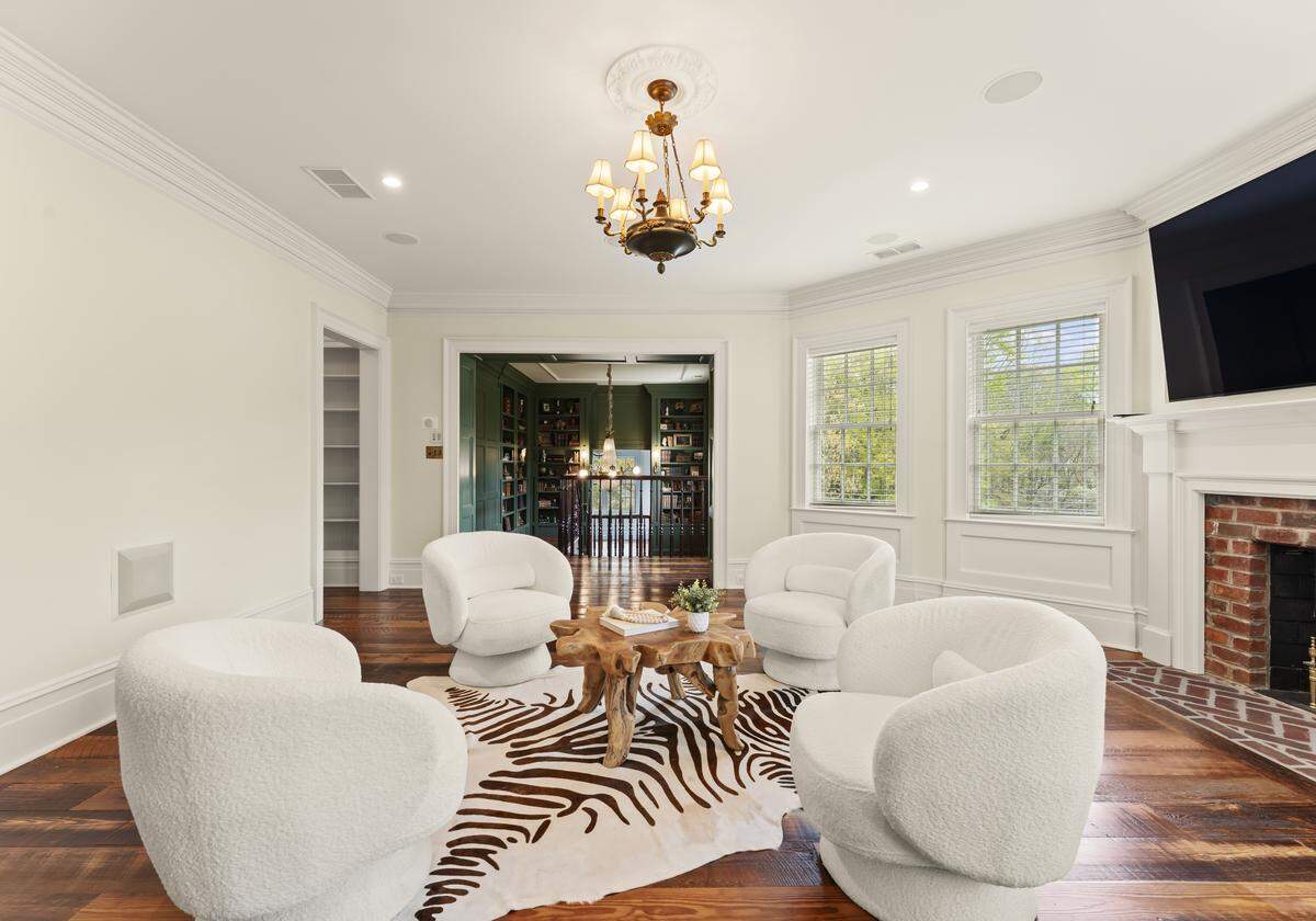 An inside look of the historic William Lee House in SouthPark. The almost 200-year-old home is on the market for $4.2 million.