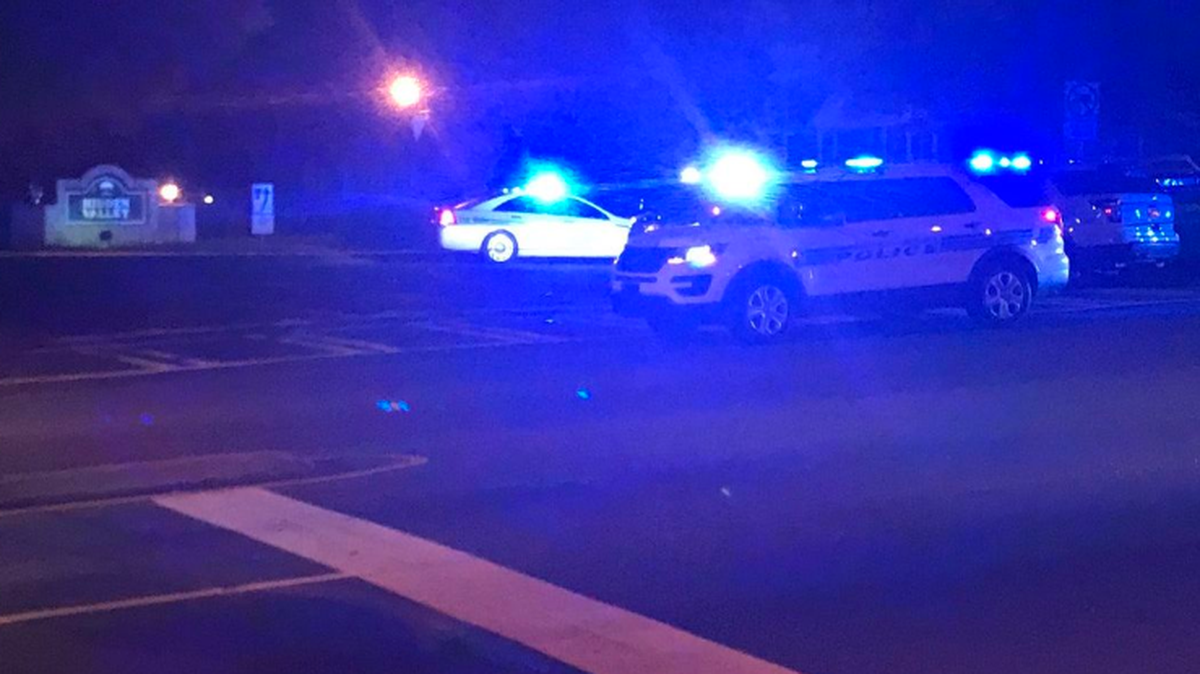 Police are searching for the person responsible for a double shooting in north Charlotte that left one person dead. (Taylor Simpson)