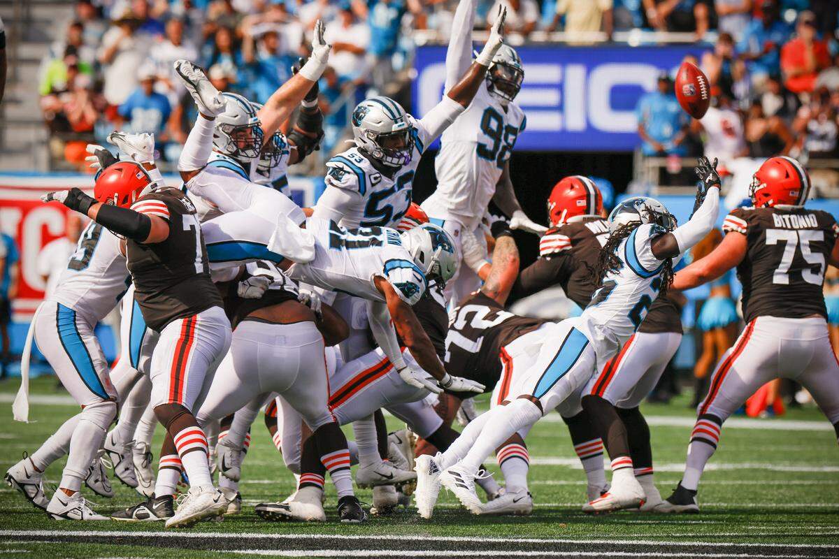 The Carolina Panthers defense attempts to block the game winning field goal from Cleveland Browns place kicker Cade York (3) during a game at Bank of America Stadium in Charlotte, N.C., Sunday, Sept. 11, 2022.