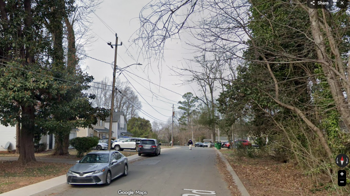 Homicide investigated in southeast Charlotte residential neighborhood, CMPD says