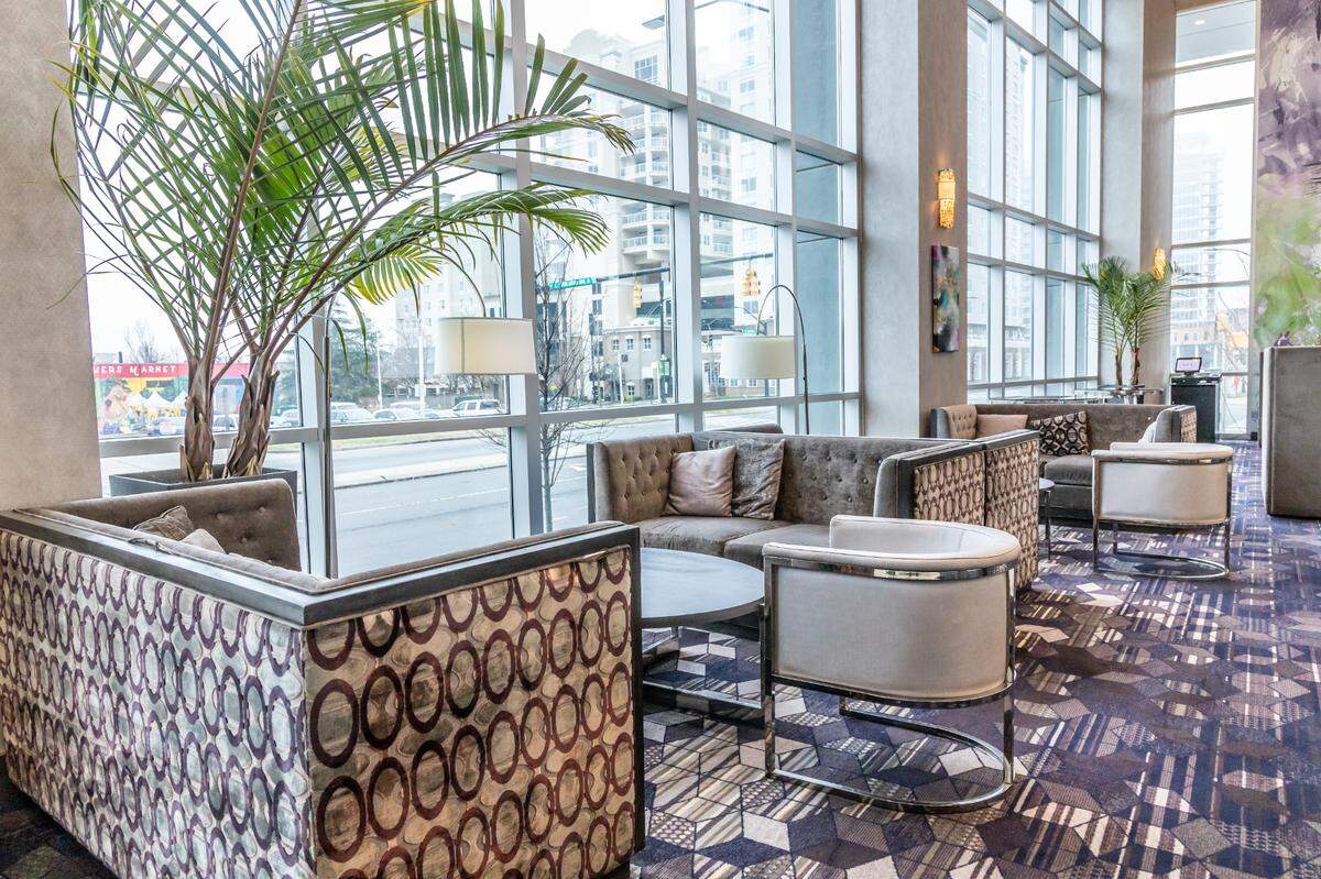 401 Social’s interior seating benefits from floor-to-ceiling windows.