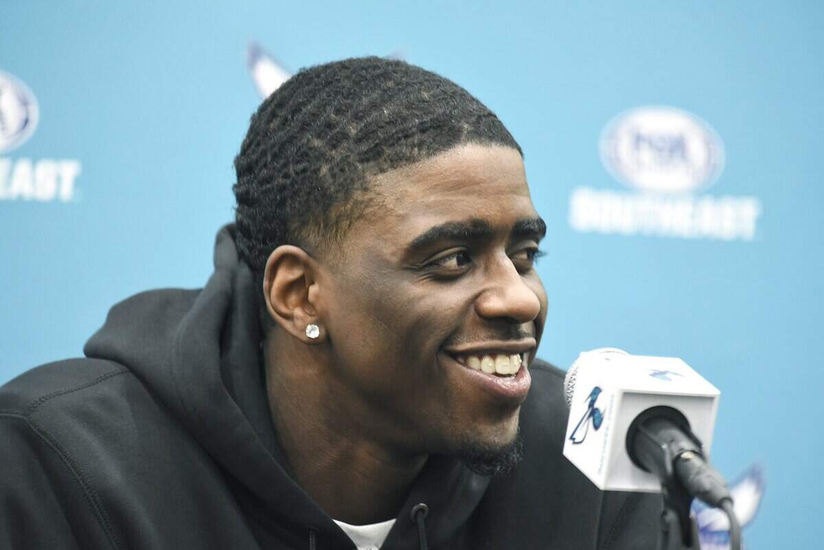 Charlotte Hornet Dwayne Bacon discusses his rookie season and what he expects will be a big off-season. The Hornets' history with second-round picks isn't strong; Bacon has the potential to impact that.