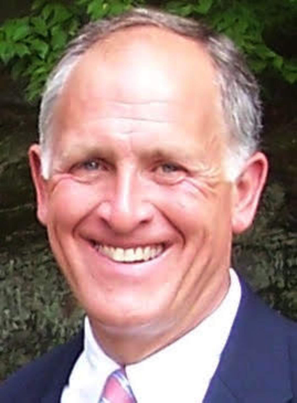 R. Lee Currie Jr.