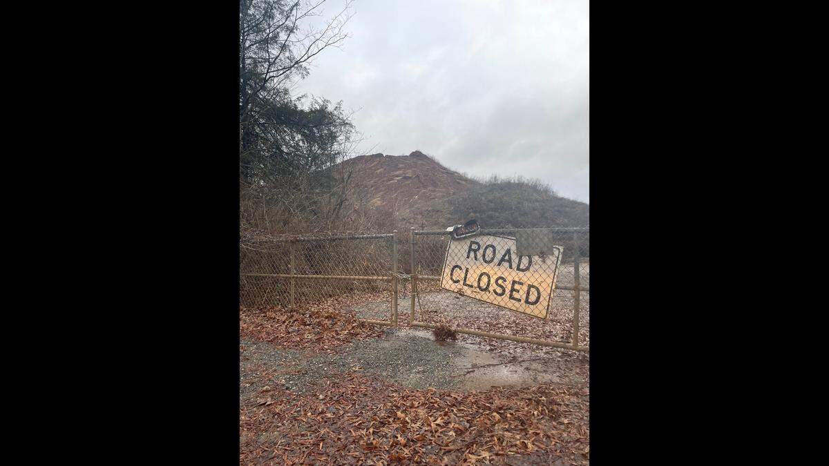 A landfill on Kelly Road in Charlotte, near where another is proposed for the corner of Kelly and Pleasant Grove roads.